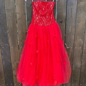 Prom dress/Evening gown